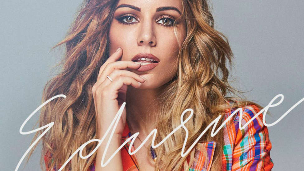 Edurne vuelve a lo grande.