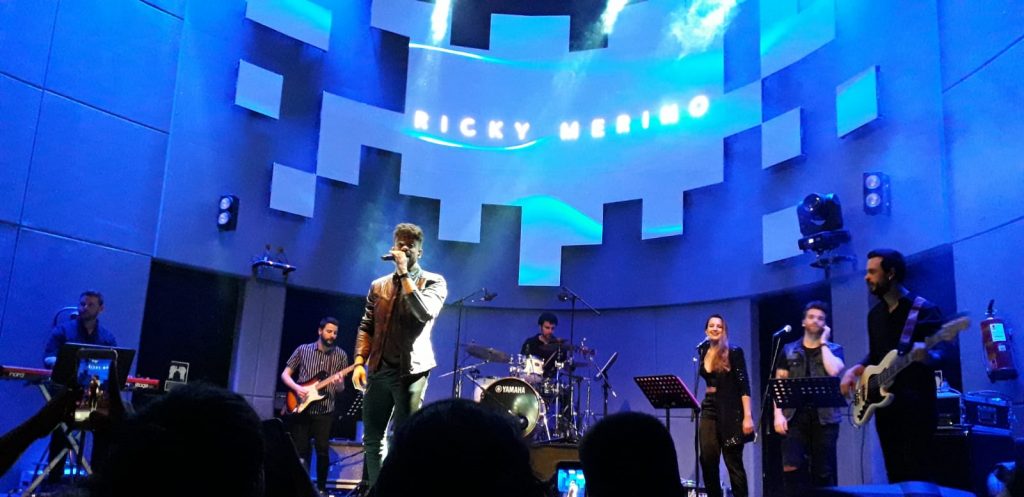 Ricky Merino tocó el cielo de Madrid.