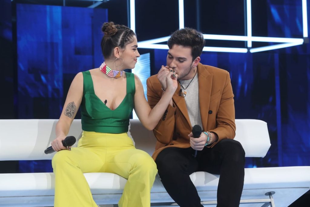 OT Gala 5: Nia hace historia y Javy recibe el cariño para “Qué sabrá Neruda”.