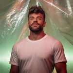 Ricky Merino desata a «La Bestia» acompañado por Danny Romero.