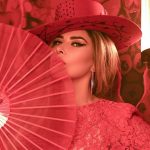 Gloria Trevi y su elegancia en “La Recaída”