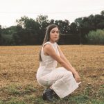 la raíz valeria castro