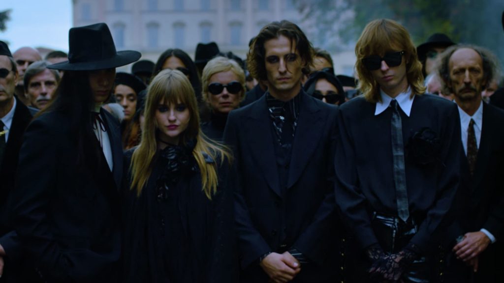 the LONELIEST maneskin