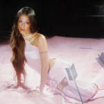 Tini presenta la cara más completa de «Cupido»