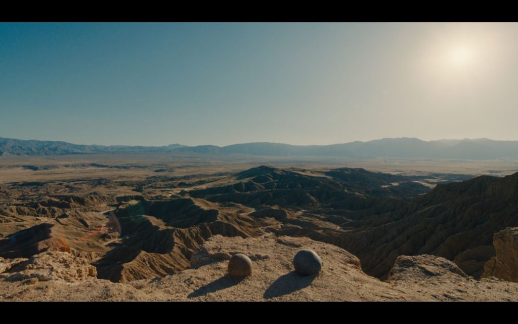 Everything Everywhere All at Once (Todo a la vez en todas partes) – El nihilismo y su replanteamiento moderno