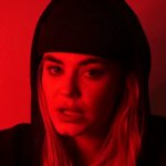 Sazza nos roba el corazón en «Cómo te desconozco»