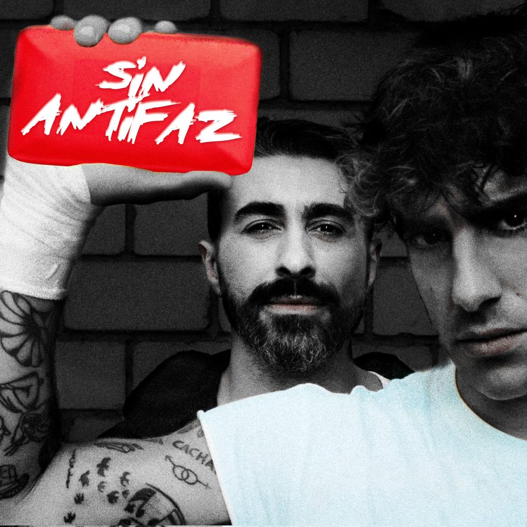 Álvaro de Luna y Rayden demuestran una vez más su complicidad en “Sin Antifaz”