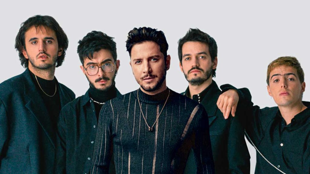 Manuel Carrasco y Morat protagonizan una colaboración imparable en “Hasta por la mañana”