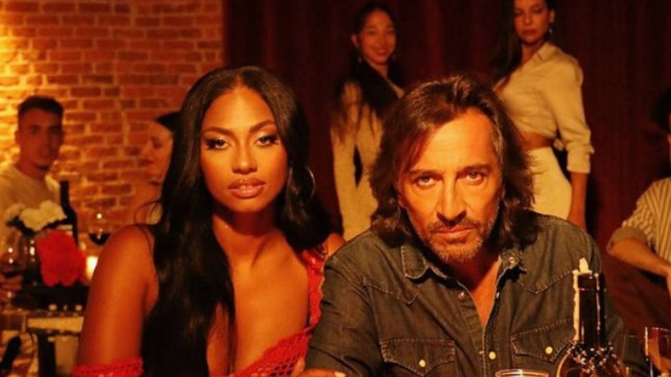 Nia y Antonio Carmona vuelven a conectar en “Brujería”