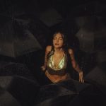 Sofía Martín se empodera en “Tan Cerquita”