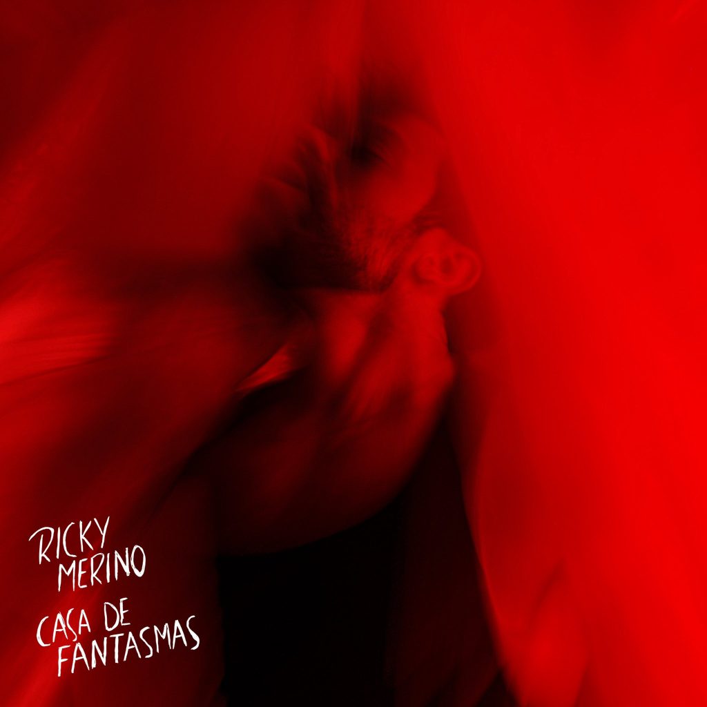 Ricky Merino apuesta por la verdad en “Casa de Fantasmas”