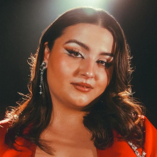 Bea Fernández es luz con “Sigo Aquí”