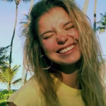 Alez estrena el videoclip de “Luces de la Alhambra”: ¡Qué viva el amor!