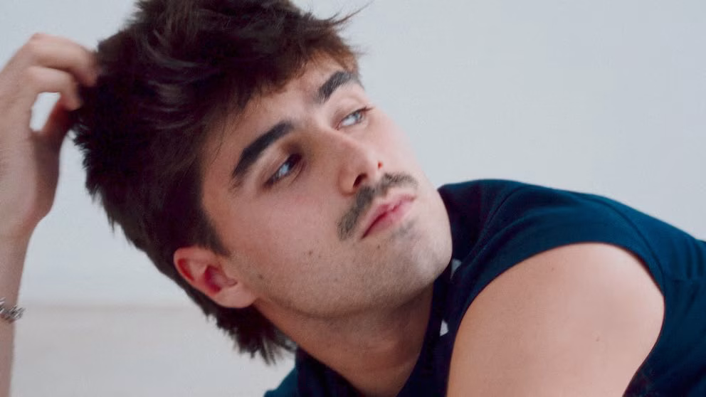 Martin abraza la nostalgia con “Nuevos Recuerdos”