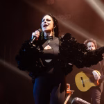 María Peláe es garra y raíz en el Circo Price