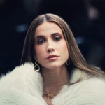 Paula Koops nos propone “Barcelona” como un espacio seguro para olvidar