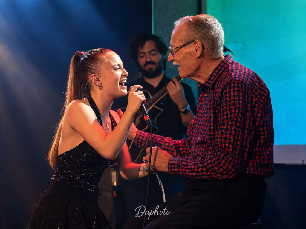 Carmen Ferre emociona en 16 Toneladas con una sorpresa de su abuelo